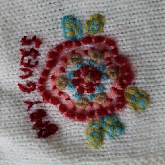 Vintage Baby Guess Girl's Embroidered Cardigan 6/9 Months - Picture 5 of 7